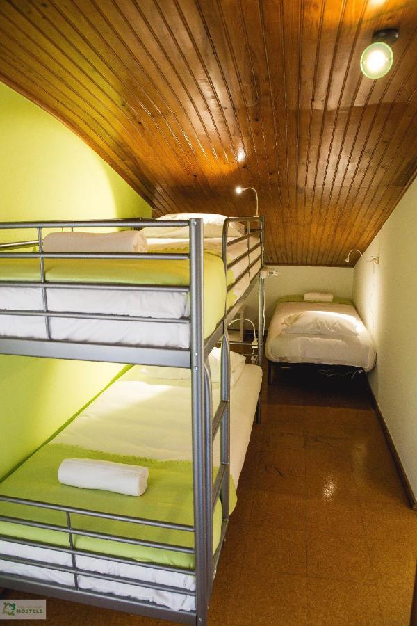 Help Yourself Hostels - Carcavelos Coast 客房 照片
